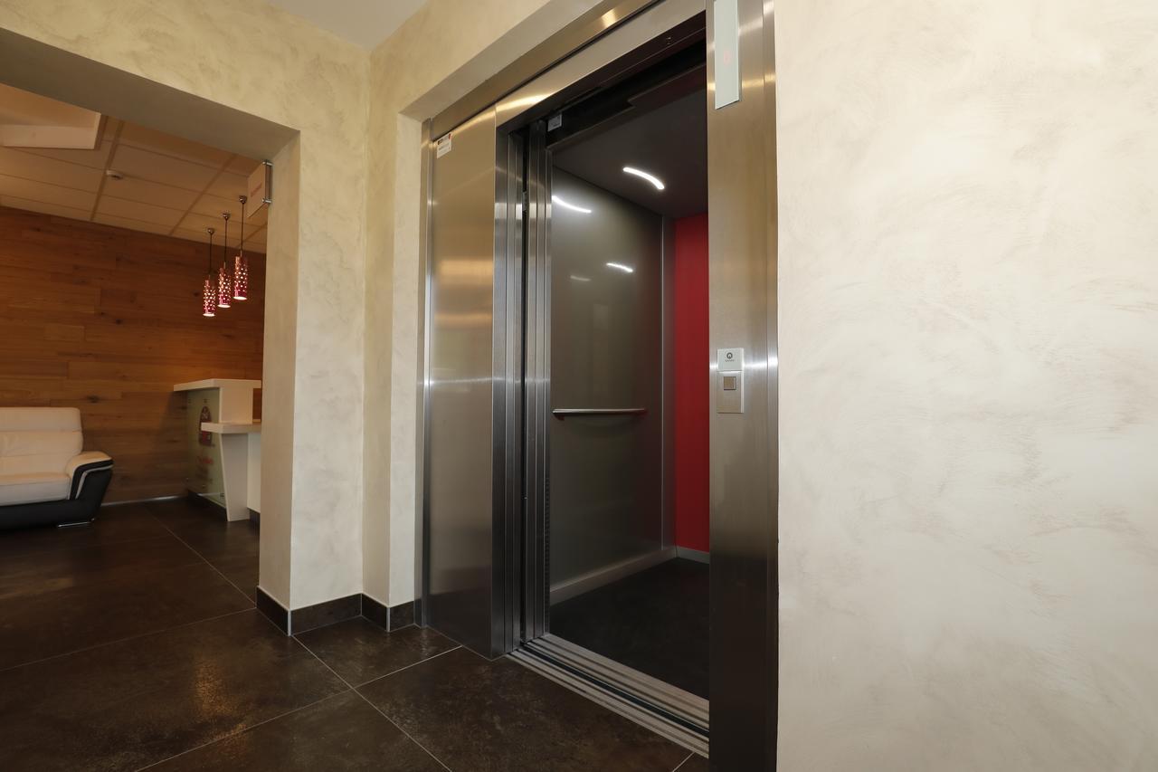 Hotel Lacour Eygliers المظهر الخارجي الصورة